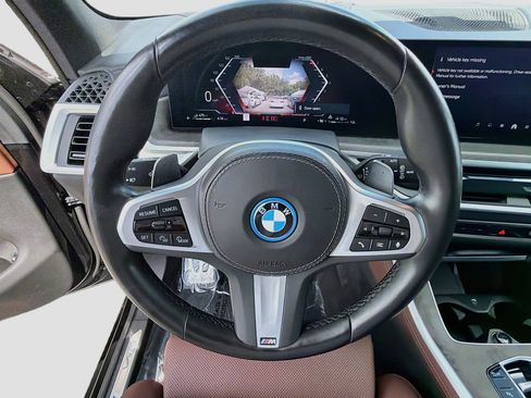 Used 2024 BMW X5 xDrive50e w/ M Sport Package AWD/4WD image 38