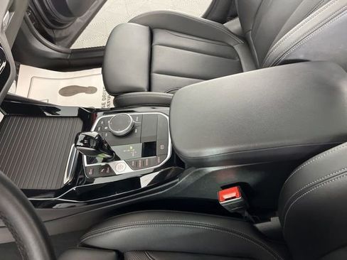 Used 2024 BMW X3 sDrive30i w/ Convenience Package RWD image 29