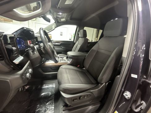 Certified 2023 Chevrolet Silverado 1500 LT w/ Z71 Off-Road Package image 20