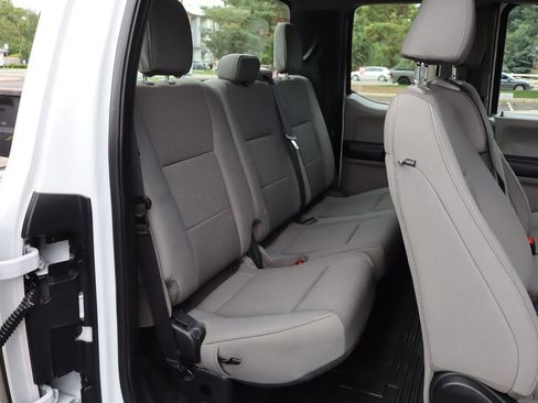 Used 2020 Ford F250 XL w/ Power Equipment Group AWD/4WD image 19