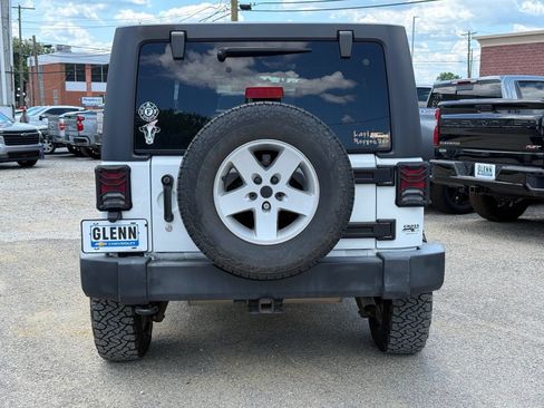 Used 2017 Jeep Wrangler Unlimited Sport w/ Quick Order Package 24S AWD/4WD image 5