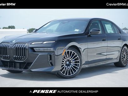 New 2026 BMW 740i w/ Premium Package