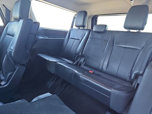 Used 2023 Ford Expedition Max XLT AWD/4WD image 13