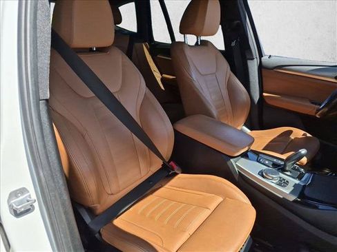 Used 2018 BMW X3 xDrive30i AWD/4WD image 11