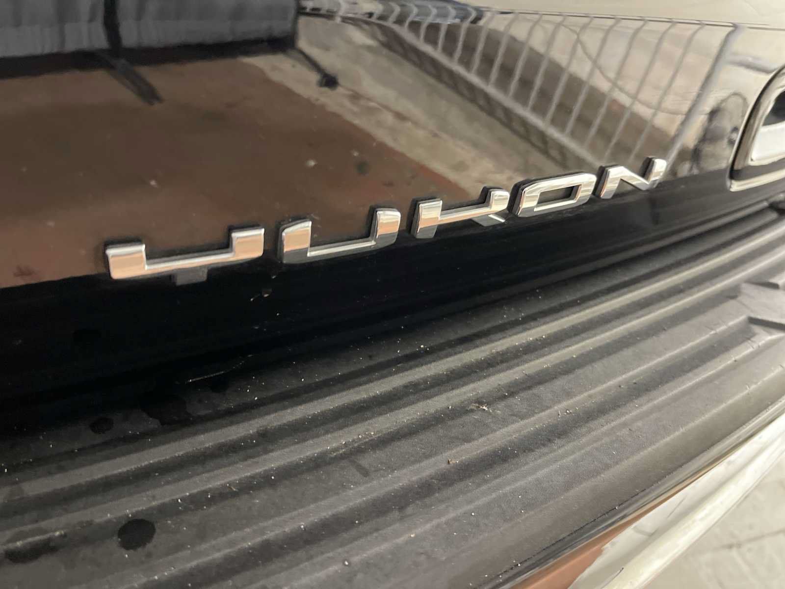 Used 2021 GMC Yukon Denali AWD/4WD image 7