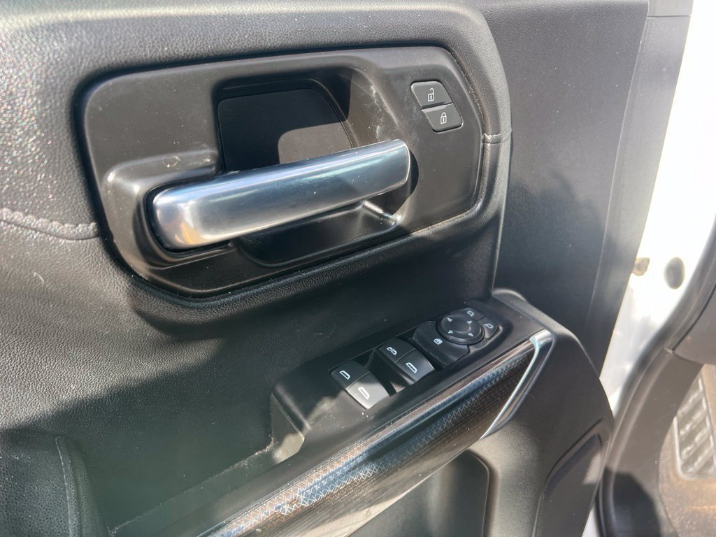 Used 2020 Chevrolet Silverado 1500 LT w/ All-Star Edition AWD/4WD image 7