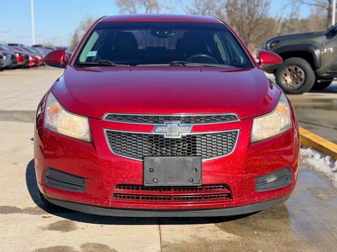 Used 2014 Chevrolet Cruze Diesel image 2