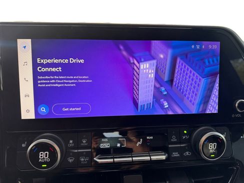 Used 2023 Toyota Highlander Bronze Edition image 25