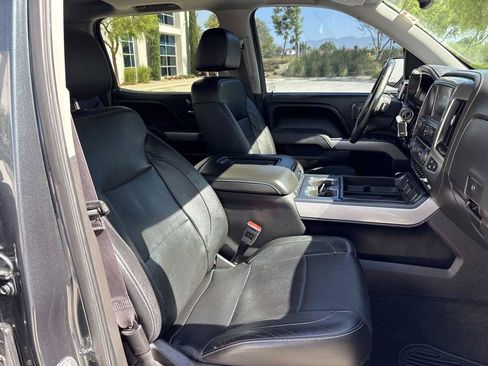 Used 2017 Chevrolet Silverado 1500 LTZ Z71 w/ LTZ Plus Package AWD/4WD image 16