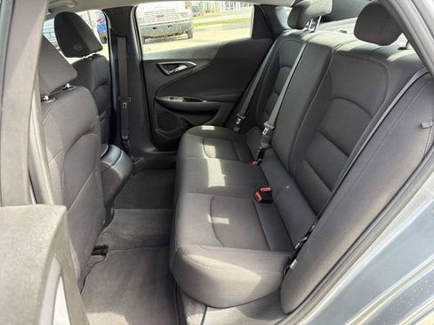 Used 2023 Chevrolet Malibu LS image 23