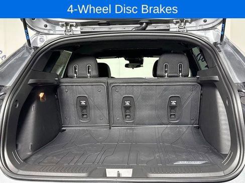 New 2026 Chevrolet Trax RS w/ Sunroof Package image 15