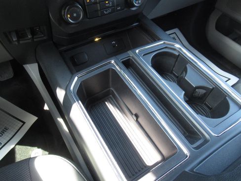 Used 2016 Ford F150 XL w/ Equipment Group 101A Mid image 25