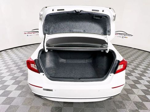 Used 2020 Honda Accord Touring image 27