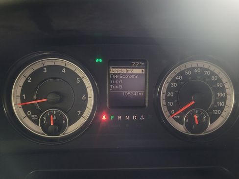 Used 2020 RAM 1500 Tradesman RWD image 23