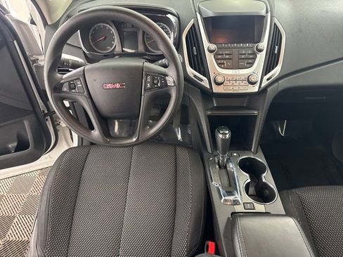 Used 2017 GMC Terrain SLE image 28
