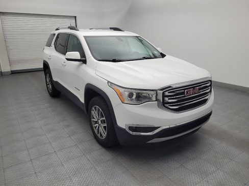 Used 2019 GMC Acadia SLE FWD image 13