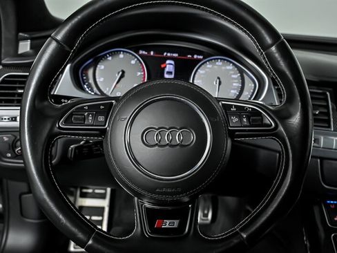 Used 2016 Audi S8 AWD/4WD image 27