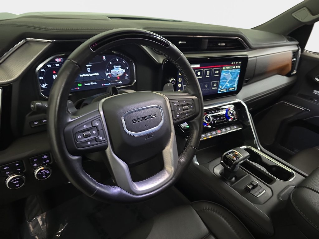 Used 2024 GMC Sierra 1500 Denali AWD/4WD image 18