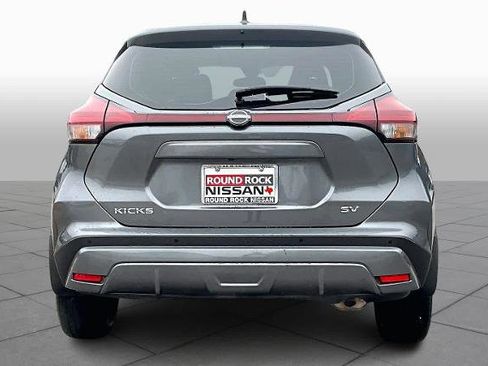 Certified 2023 Nissan Kicks SV image 4