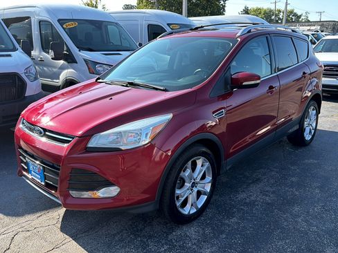Used 2016 Ford Escape Titanium FWD image 3