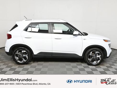 Certified 2023 Hyundai Venue SEL w/ Cargo Package image 23