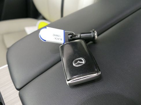Used 2024 MAZDA CX-90 3.3 Turbo w/ Preferred Plus AWD/4WD image 23