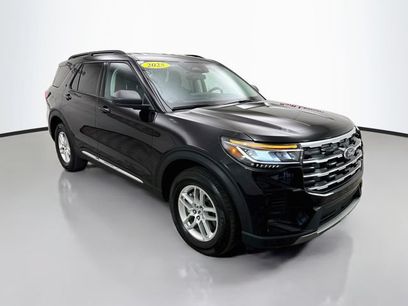 Used 2025 Ford Explorer Active