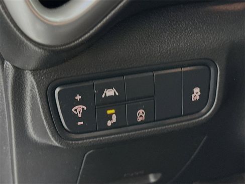 Used 2022 Kia Soul LX w/ Technology Package image 10