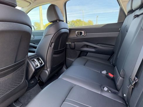 New 2026 Kia Sorento S image 15
