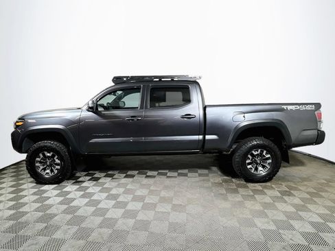 Certified 2023 Toyota Tacoma TRD Off-Road AWD/4WD image 4