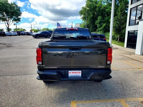 Used 2023 Chevrolet Colorado W/T RWD image 6