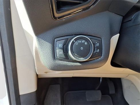 Used 2017 Ford Escape Titanium image 25