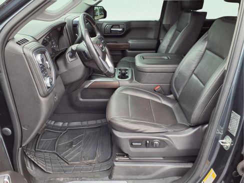 Used 2019 GMC Sierra 1500 SLT w/ SLT Premium Package AWD/4WD image 16