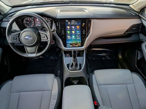 Used 2025 Subaru Outback Premium image 29