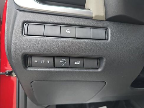 New 2026 Nissan Rogue SV FWD image 25