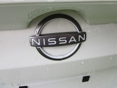 Used 2025 Nissan Altima 2.5 SV w/ SV Special Edition Package image 10