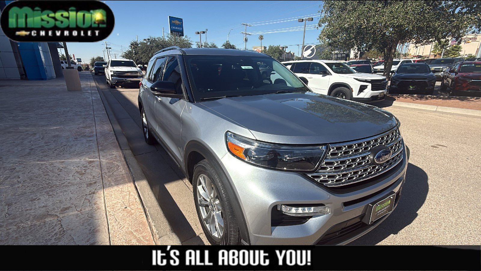 Used 2022 Ford Explorer Limited w/ Equipment Group 301A RWD image 1