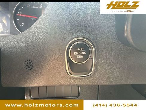 Used 2025 Mercedes-Benz Sprinter 2500 image 16