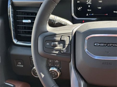 New 2026 GMC Sierra 2500 Denali Ultimate w/ Max Trailering Package image 10