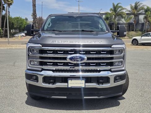 New 2026 Ford F250 XLT w/ XLT Premium Package AWD/4WD image 18
