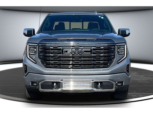 Used 2023 GMC Sierra 1500 Denali Ultimate image 4