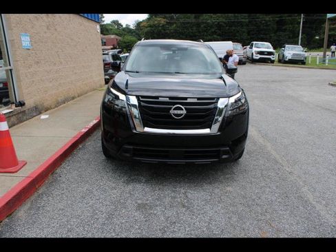 Used 2023 Nissan Pathfinder SV FWD image 1