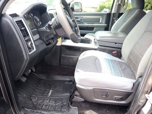 Used 2016 RAM 3500 Big Horn AWD/4WD image 10