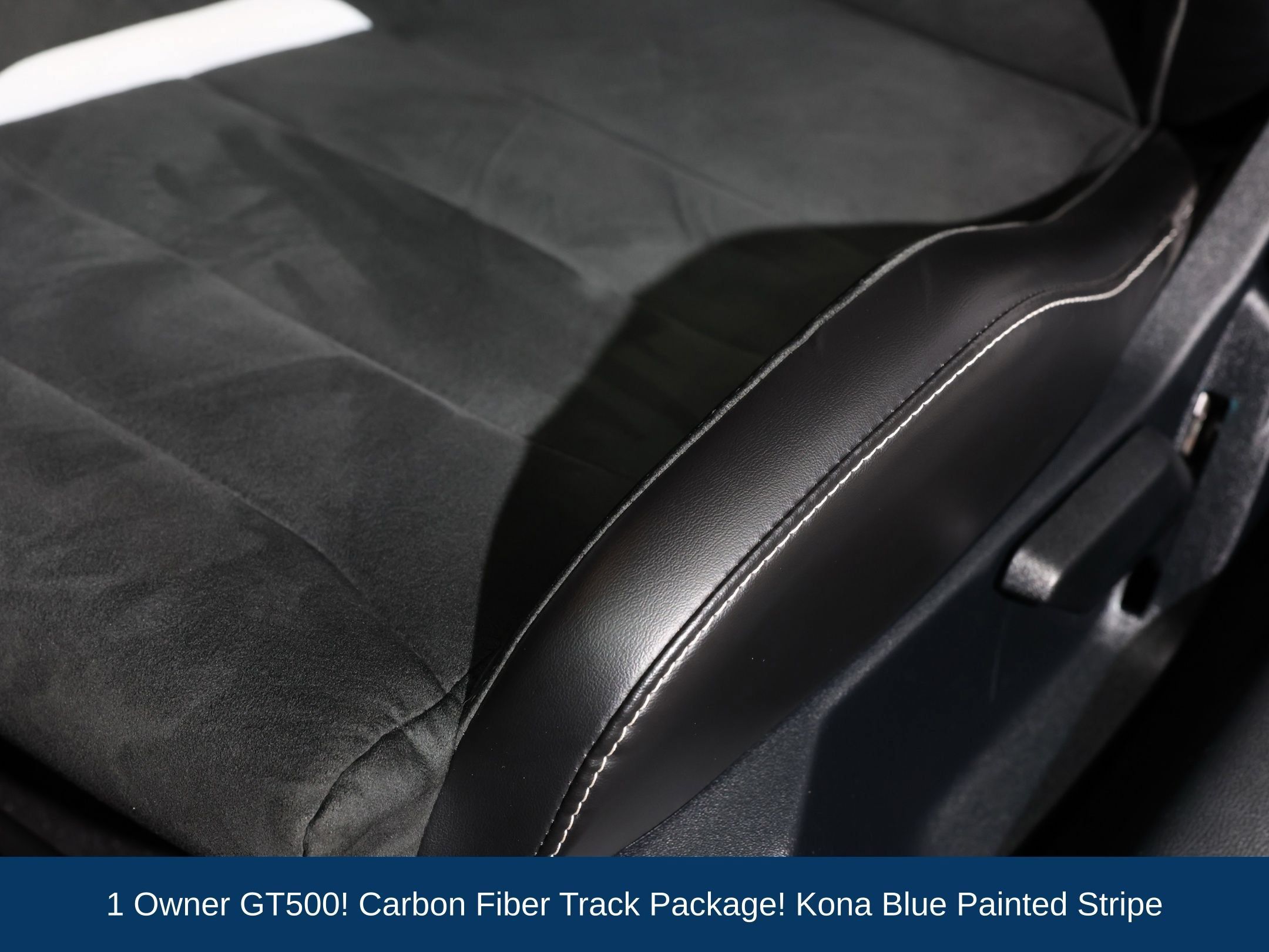 Used 2021 Ford Mustang Shelby GT500 w/ Carbon Fiber Track Pack RWD image 45