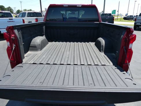 Certified 2025 Chevrolet Silverado 1500 RST AWD/4WD image 17