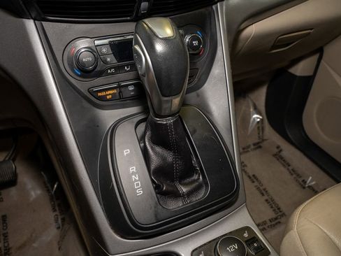 Used 2015 Ford Escape SE w/ Equipment Group 201A image 14