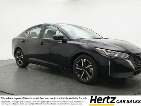 Used 2025 Nissan Sentra SV FWD image 1