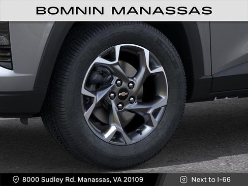 New 2026 Chevrolet Trax LT FWD image 9