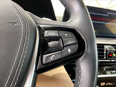 Used 2018 BMW 530i xDrive w/ Premium Package AWD/4WD image 25