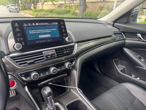 Used 2021 Honda Accord Sport Special Edition image 16